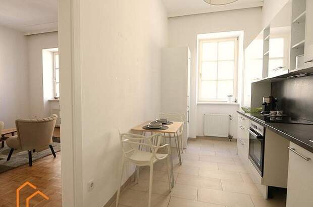 Altbauwohnung mit Balkon kaufen in 1070 Wien 7. (Bild 3)