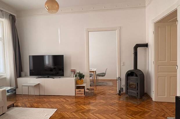 Altbauwohnung kaufen in 1080 Wien (Bild 1)