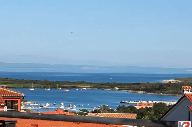 Wohnung mit Balkon kaufen in 52100 Ližnjan (Bild 1)
