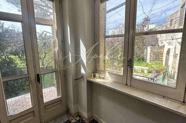 Haus mit Garten kaufen in 73025 Serrano (Bild 4)