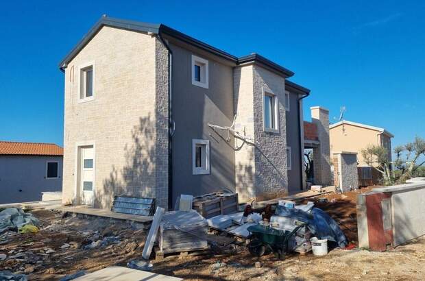 Haus kaufen in 52440 Porec (Bild 5)