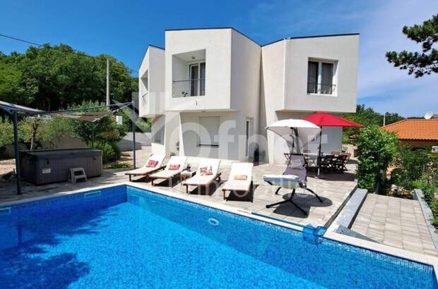 Haus kaufen in 51514 Dobrinj (Bild 1)