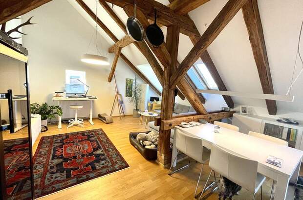 Altbauwohnung mit Balkon kaufen in 8010 Graz (Bild 1)