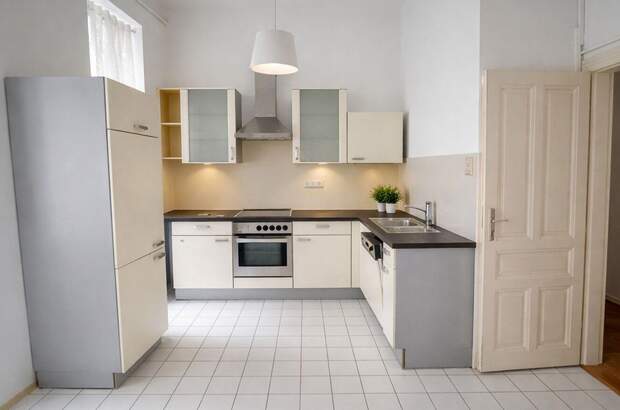 Altbauwohnung mit Balkon kaufen in 1030 Wien (Bild 2)