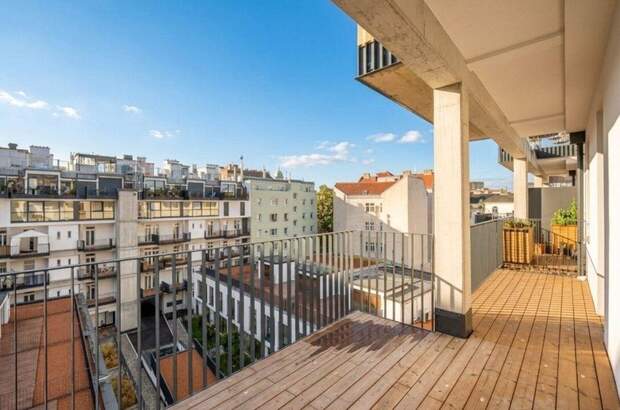 Altbauwohnung mit Balkon kaufen in 1200 Wien (Bild 1)