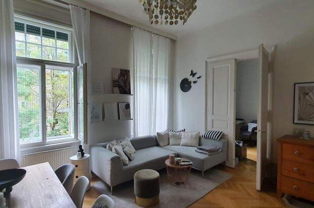 Altbauwohnung mit Balkon mieten in 8010 Graz (Bild 3)