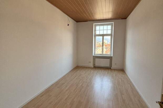 Altbauwohnung mit Balkon mieten in 8600 Bruck an der Mur (Bild 2)