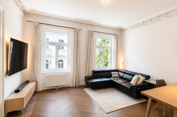 Altbauwohnung kaufen in 1040 Wien (Bild 1)
