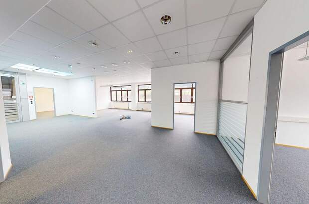 Gewerbeobjekt mieten in 6063 Rum (Bild 1)