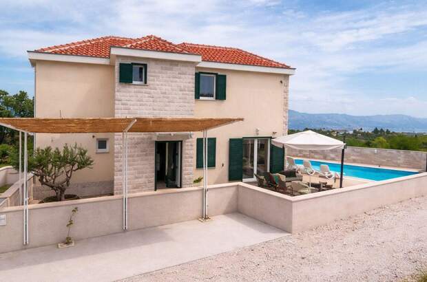 Haus mit Garten kaufen in 21410 Škrip (Bild 4)