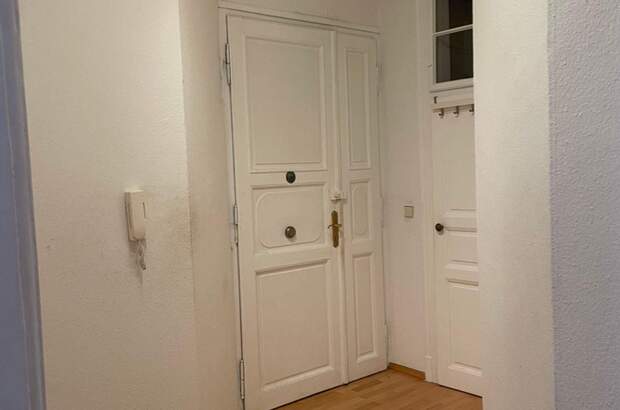 Altbauwohnung mit Balkon mieten in 8010 Graz (Bild 3)