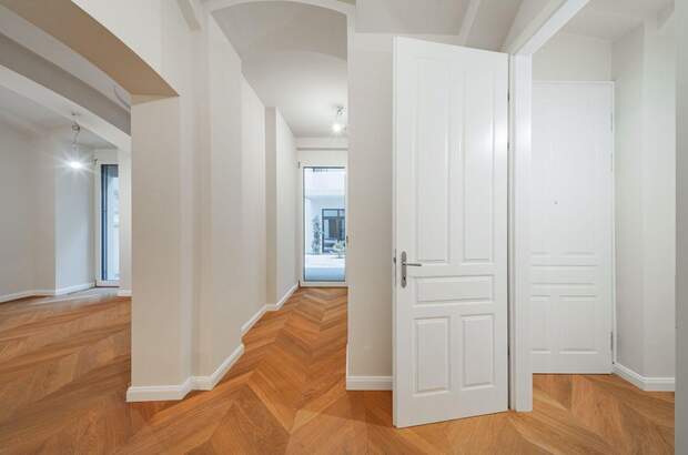 Altbauwohnung kaufen in 1050 Wien (Bild 2)