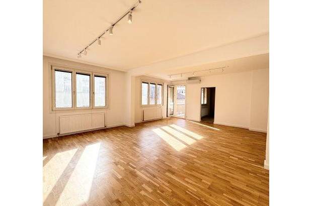 Terrassenwohnung kaufen in 1200 Wien (Bild 1)