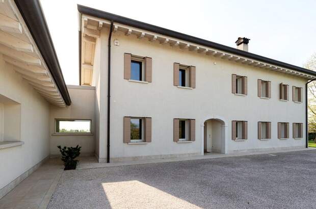 Haus mit Garten kaufen in 33080 Fiume Veneto (Bild 2)