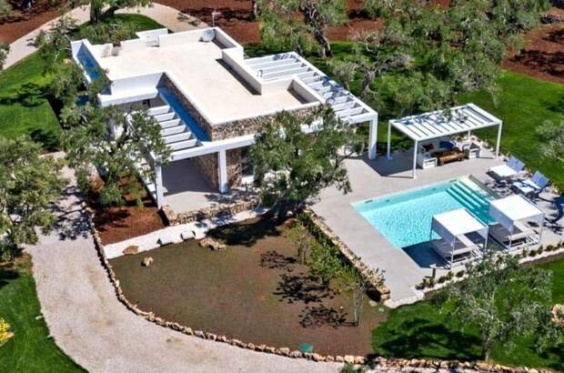 Haus mit Garten kaufen in 73040 Santa Maria di Leuca (Bild 1)