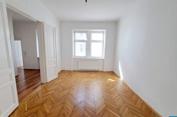 Altbauwohnung mit Balkon kaufen in 1180 Wien (Bild 3)