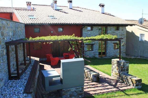 Haus mit Garten kaufen in 34070 Dolegna del Collio (Bild 3)