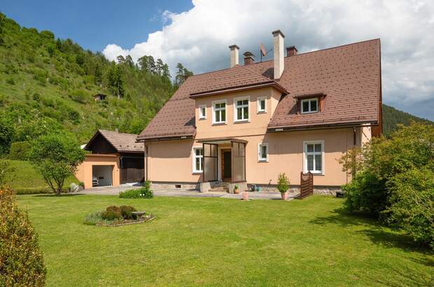 Mehrfamilienhaus kaufen in 3193 St. Aegyd (Bild 1)