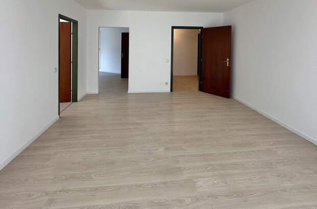 Wohnung mit Balkon kaufen in 1100 Wien (Bild 2)