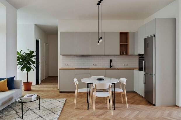 Altbauwohnung mit Balkon kaufen in 1150 Wien (Bild 2)