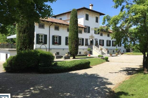 Haus kaufen in 33100 Udine (Bild 1)