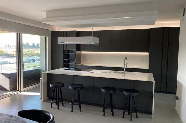 Wohnung mit Balkon kaufen in 33100 Udine (Bild 2)