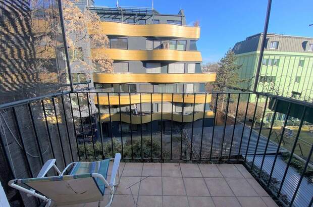 Altbauwohnung mit Balkon kaufen in 8020 Graz (Bild 3)