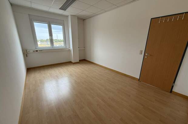 Büro / Praxis mieten in 2544 Leobersdorf (Bild 2)