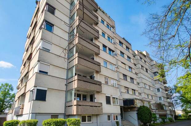 Altbauwohnung mit Balkon kaufen in 4030 Linz (Bild 1)