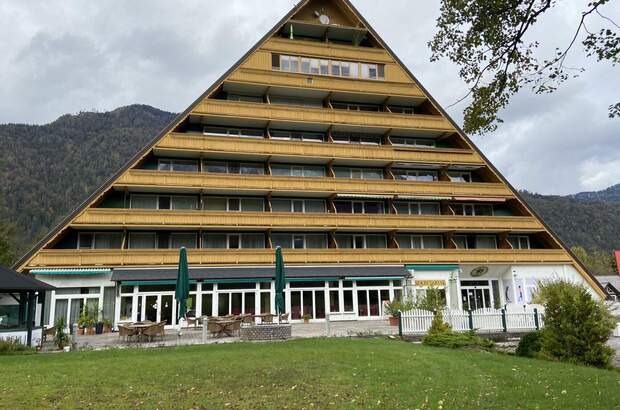 Altbauwohnung mit Balkon kaufen in 4820 Bad Ischl (Bild 1)