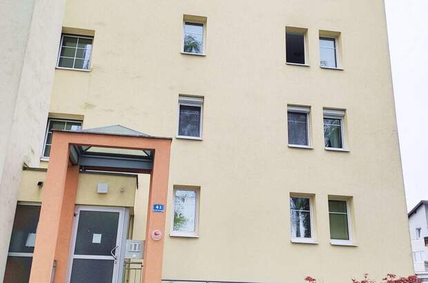 Wohnung mit Balkon mieten in 4053 Haid