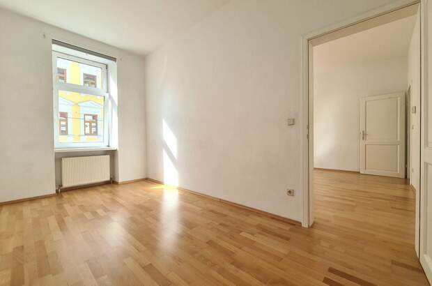 Altbauwohnung kaufen in 1160 Wien (Bild 2)