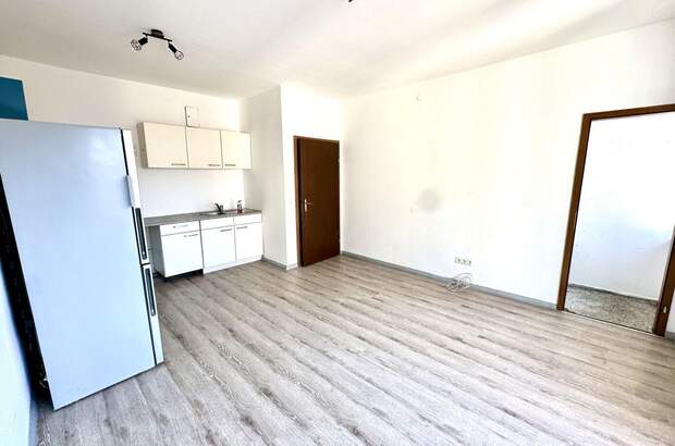 Wohnung mit Balkon kaufen in 8720 Knittelfeld (Bild 2)