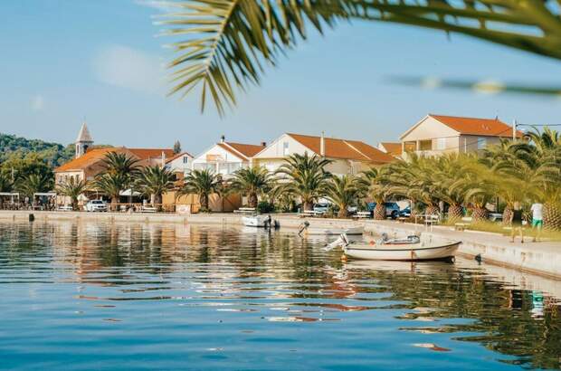 Gewerbeobjekt kaufen in 23271 Kukljica (Bild 1)