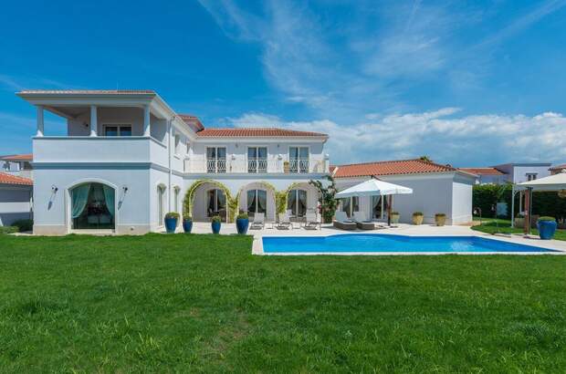 Haus kaufen in 52440 Porec (Bild 3)