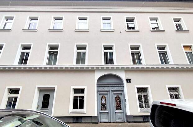 Altbauwohnung kaufen in 1050 Wien (Bild 2)