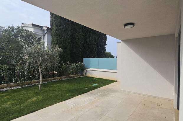 Haus mit Garten kaufen in 52466 Novigrad (Bild 4)
