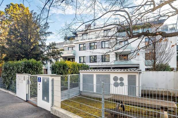 Wohnung mit Balkon kaufen in 1130 Wien