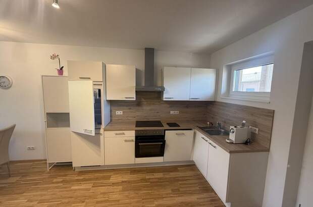 Wohnung mit Balkon mieten in 8081 Heiligenkreuz (Bild 2)