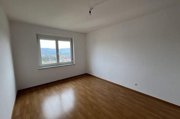Wohnung mit Balkon kaufen in 9183 Schlatten (Bild 4)