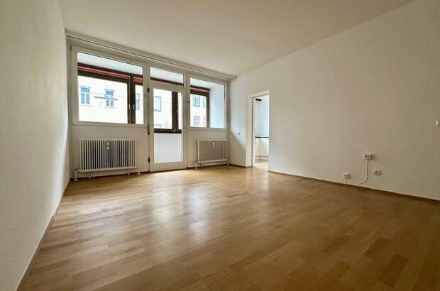 Altbauwohnung mit Balkon mieten in 8020 Graz (Bild 4)