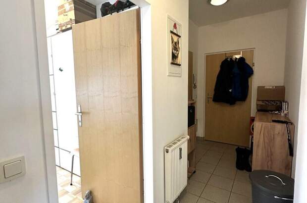 Altbauwohnung mit Balkon mieten in 8010 Graz (Bild 2)