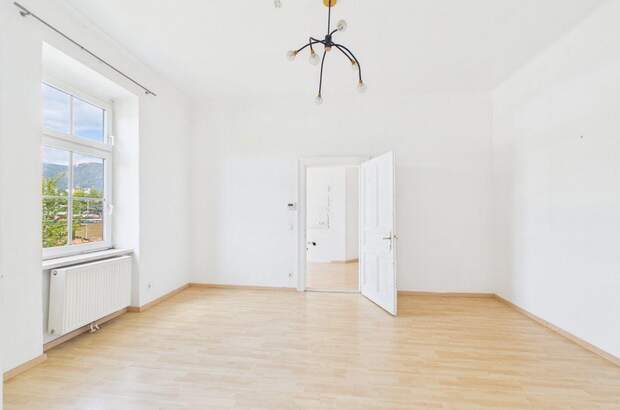 Altbauwohnung mit Balkon kaufen in 9500 Villach (Bild 1)