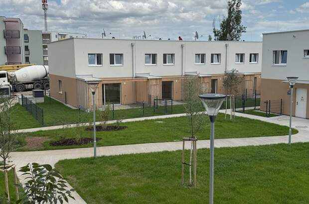 Reihenhaus mieten in 2700 Wr. Neustadt (Bild 1)