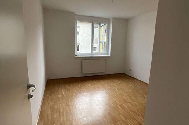 Wohnung mit Balkon mieten in 4470 Enns (Bild 3)