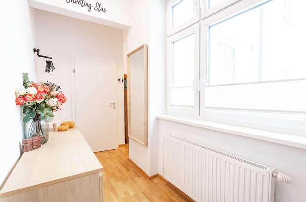 Altbauwohnung mit Balkon kaufen in 1140 Wien (Bild 1)