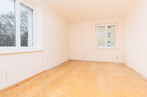 Altbauwohnung mit Balkon kaufen in 8010 Graz (Bild 3)
