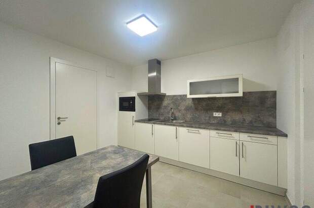 Büro / Praxis kaufen in 1220 Wien (Bild 2)
