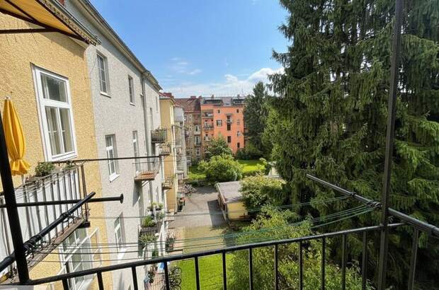 Altbauwohnung mit Balkon mieten in 8010 Graz (Bild 3)