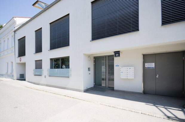 Halle / Lager / Produktion mieten in 1140 Wien (Bild 2)